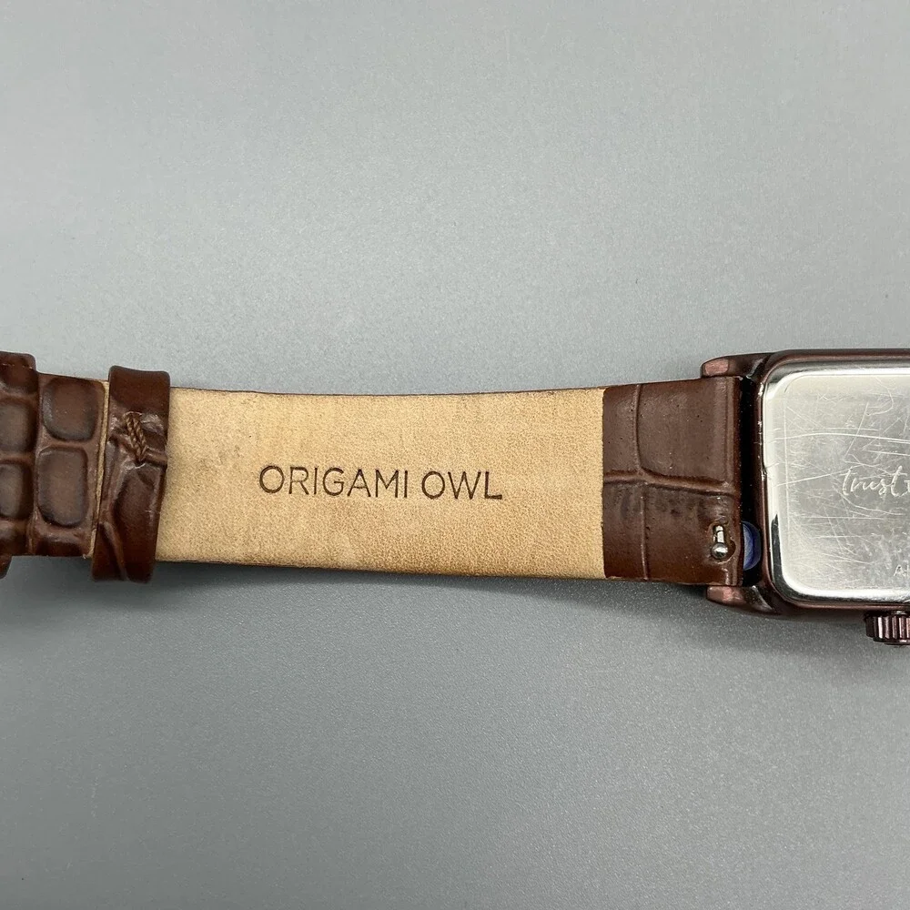Origami Owl Womens Watch 24mm Chocolate Living Story Teller Crystals New Battery - Picture 9 of 15